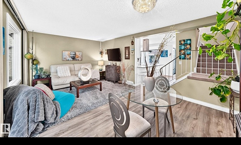 New Listing In Ottew...