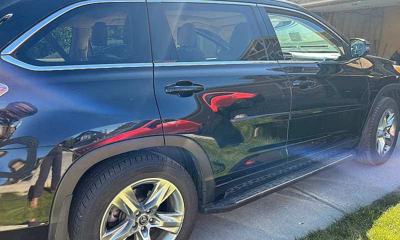 Toyota Highlander...