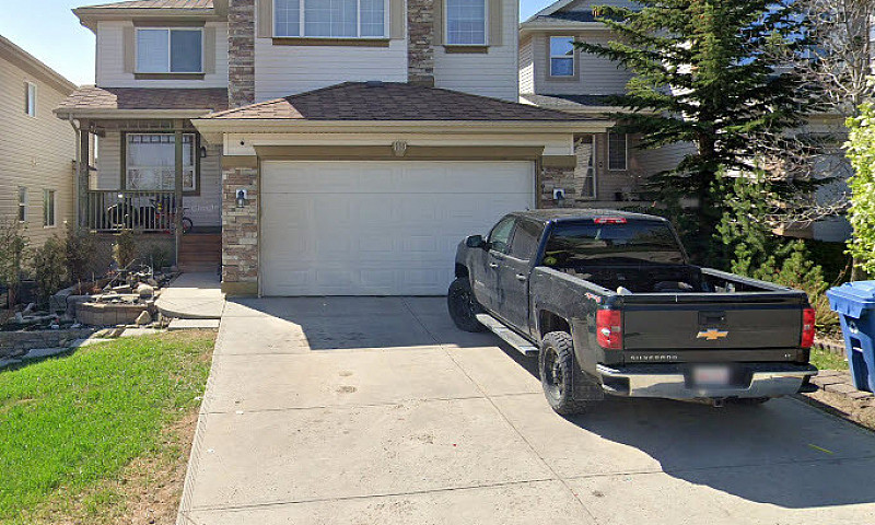 3 Bedroom Walkout Ba...