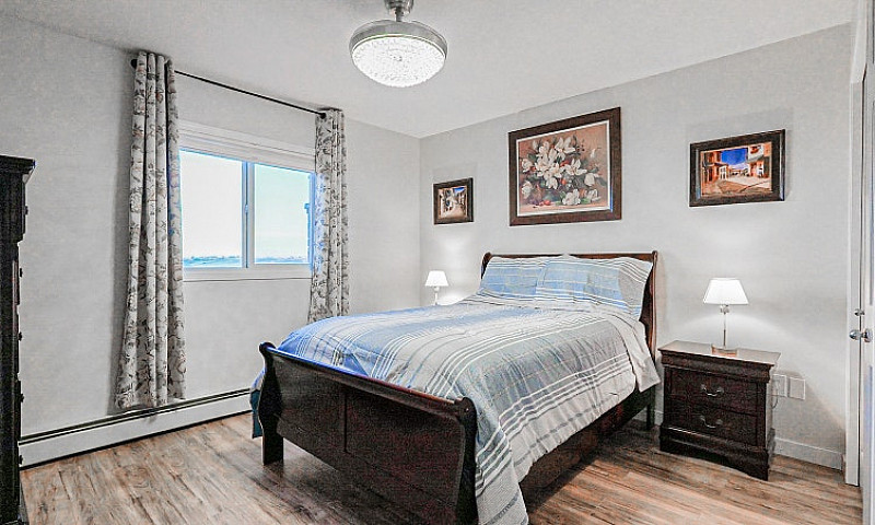 1 Bedroom+Condo For ...