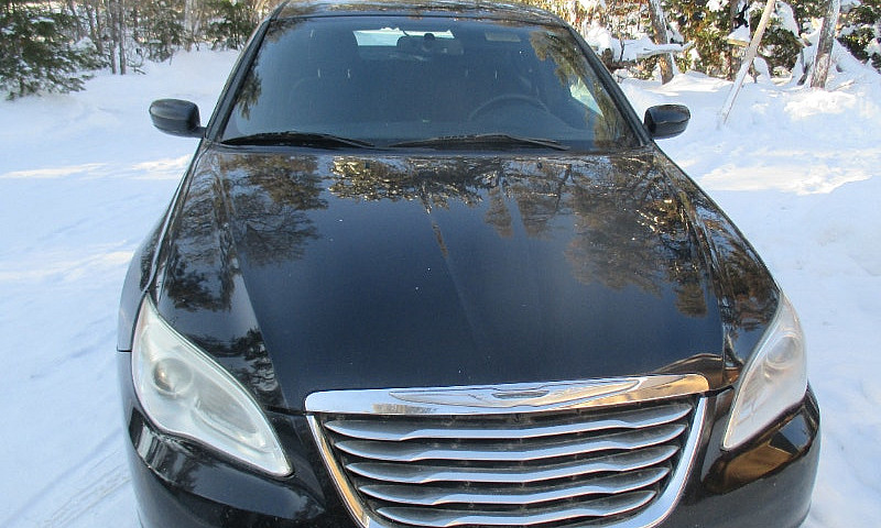 2014 Chrysler 200 Ne...