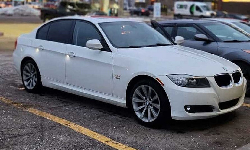 2011 Bmw 328I Xdrive...