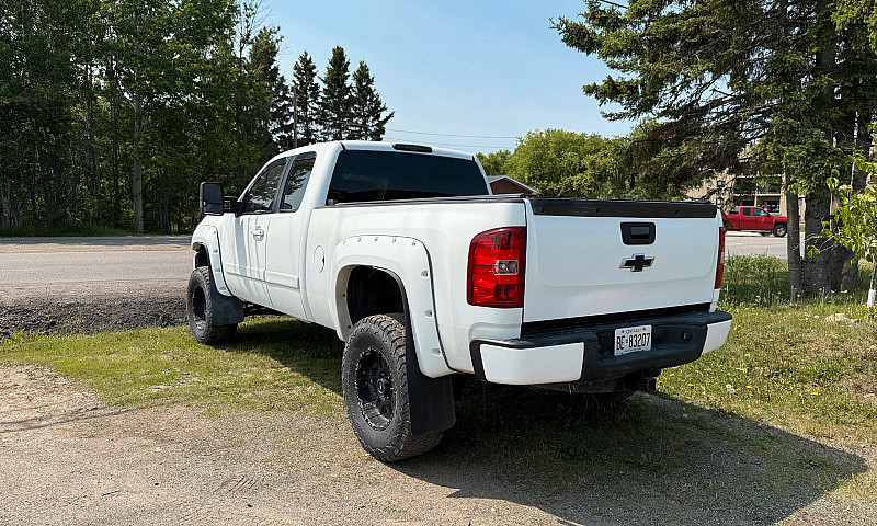 2007 Chevy Silverado...