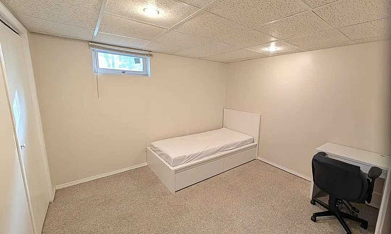 Private Rooms Availa...