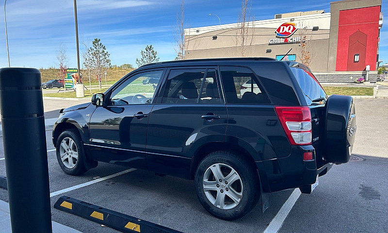 2006 Suzuki Grand Vi...