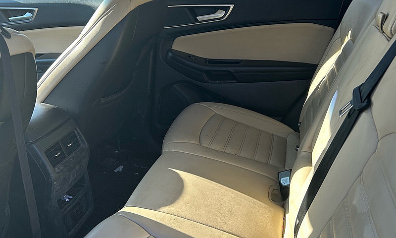 2020 Ford Edge Sel A...