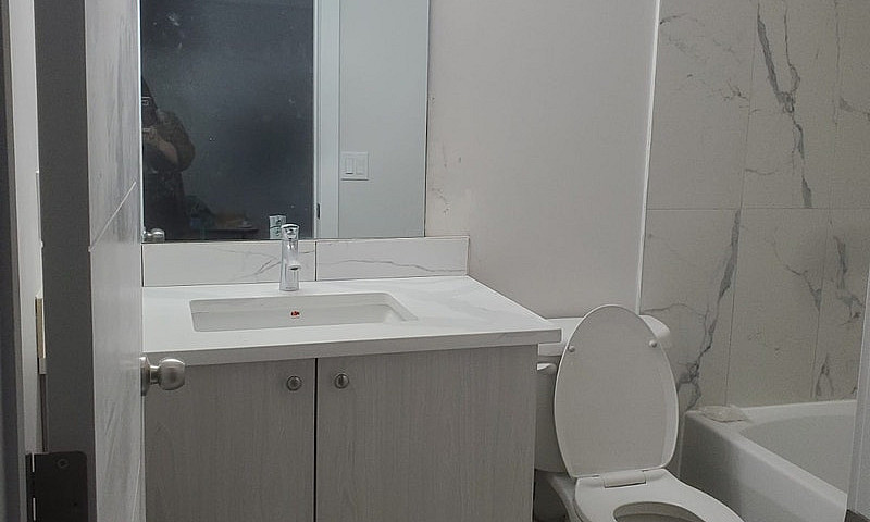 Spacious 2 Bed, 2 Fu...