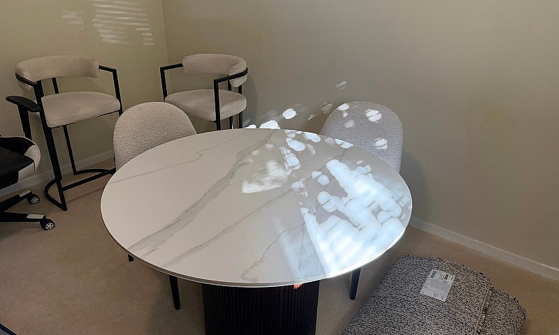 Moving Sale Listing...