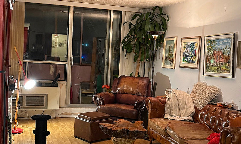 2 Bedroom Downtown C...