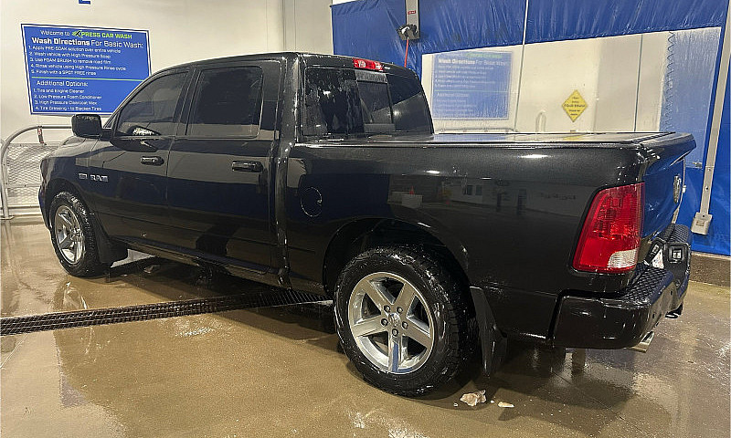 2010 Dodge Ram Sport...