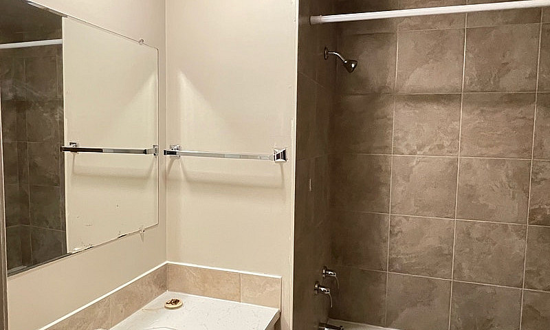 For Rent 1 Bd Apartm...