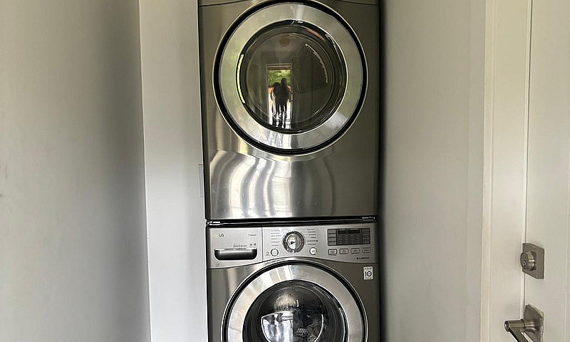 1 Bed 1 Bath...