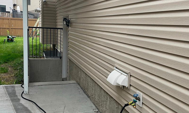 2 Bedroom Basement F...