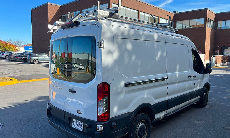 2018 Ford Transit T2...