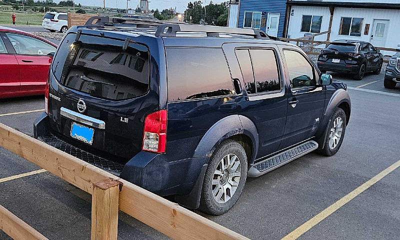 2008 Nissan Pathfind...