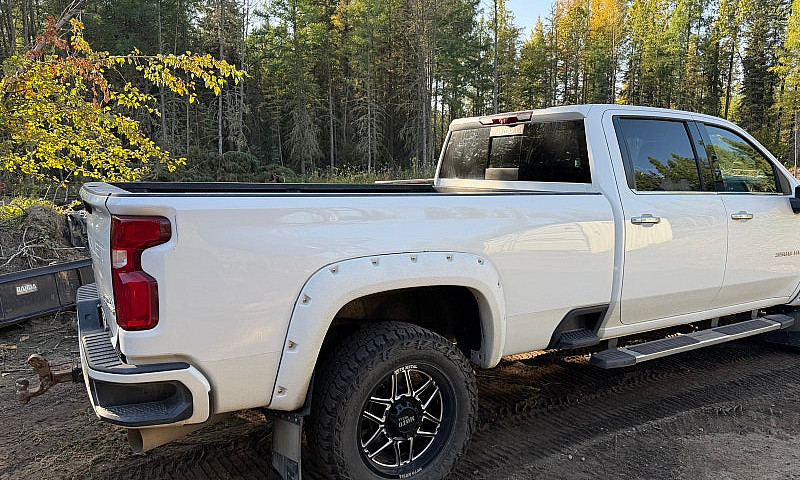 2022 Chev 3500 High ...