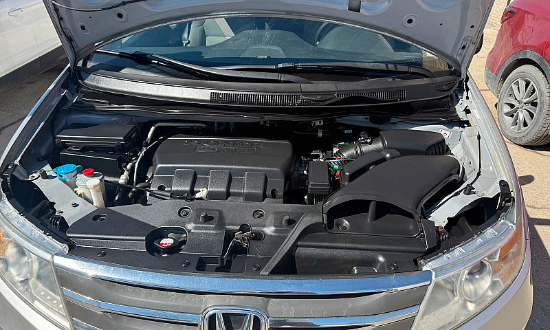 2011 Honda Odyssey *...