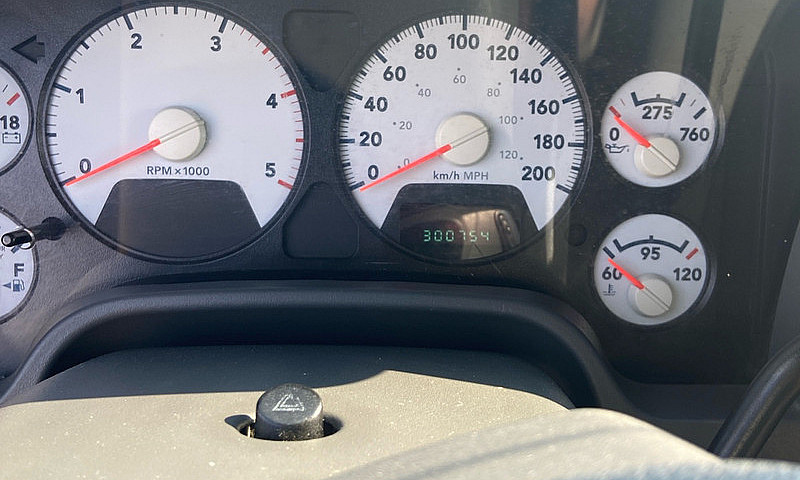 Dodge Ram 3500 Laram...