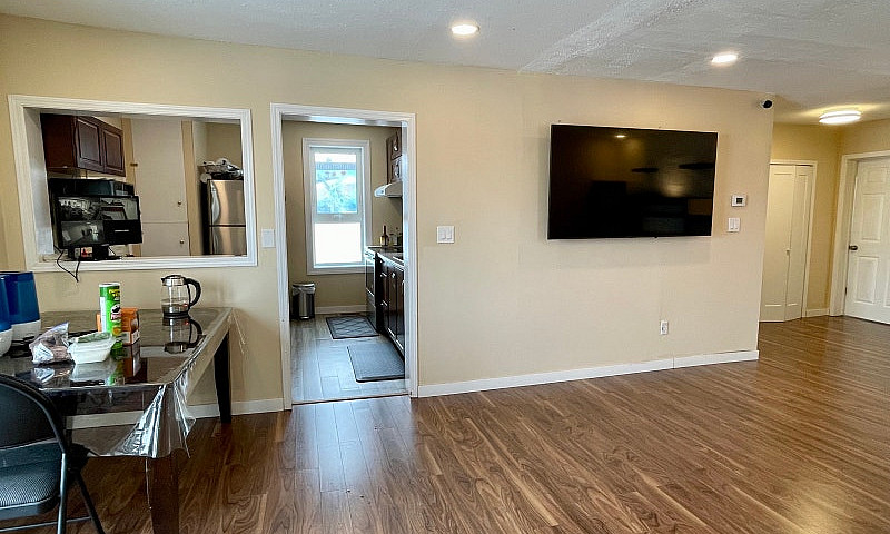 Top Floor Unit For R...