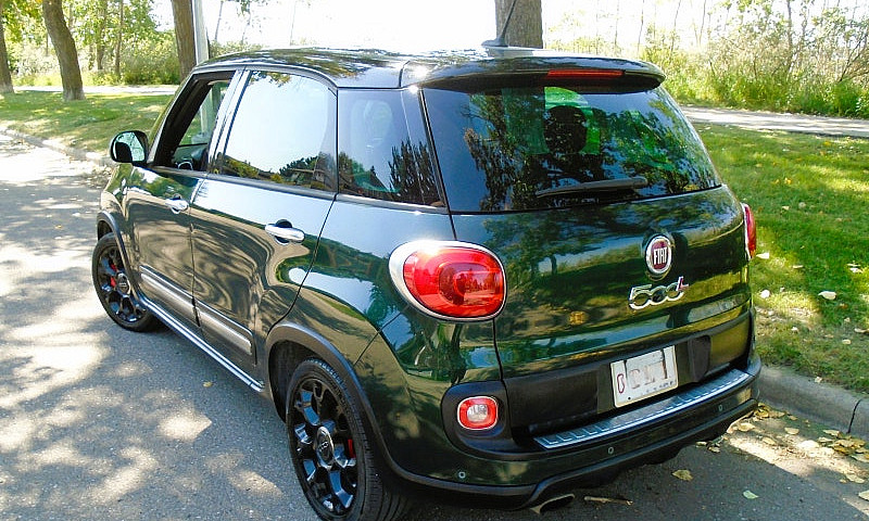 2015 Fiat 500L Trekk...