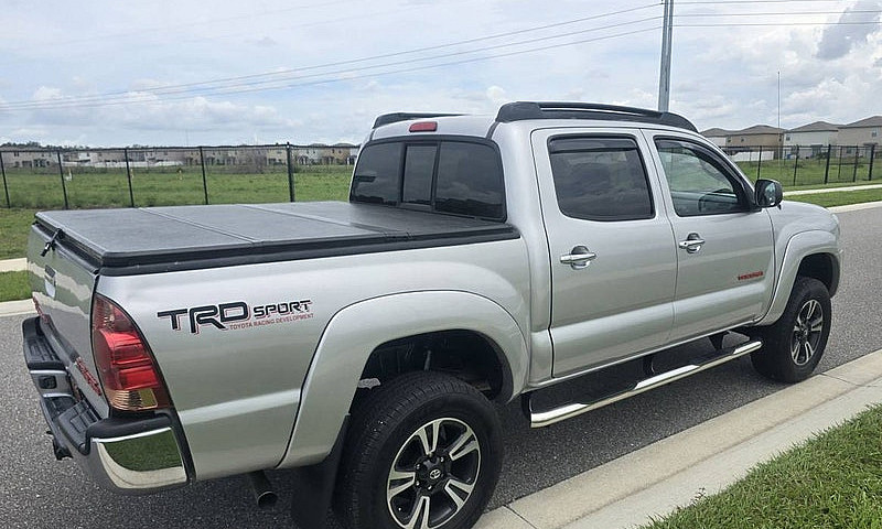 2005 Toyota Tacoma T...