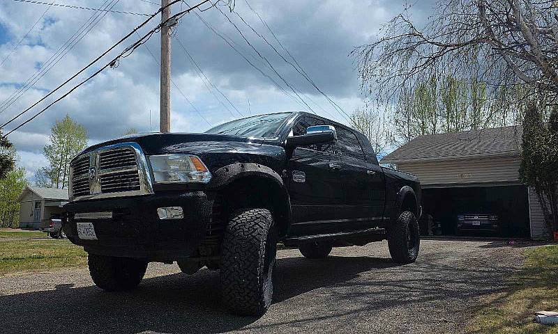 Lifted 2012 Dodge Ra...