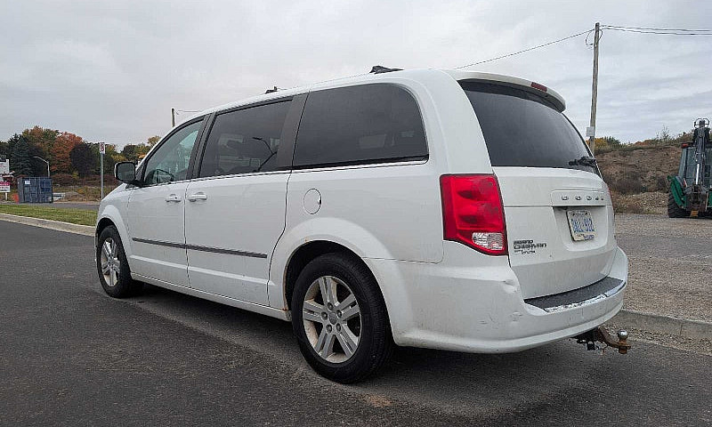 2015 Dodge Grand Car...