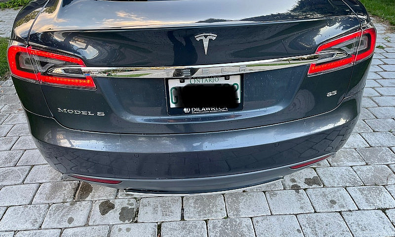 2014 Tesla Model S 8...