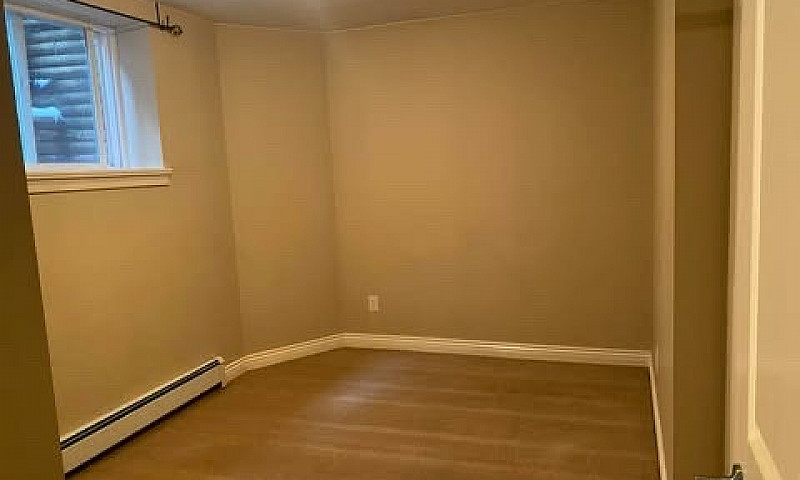 Spacious 1 Bedroom S...