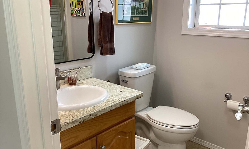 Condo For Sale In Cr...