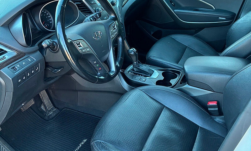 2014 Hyundai Santa F...