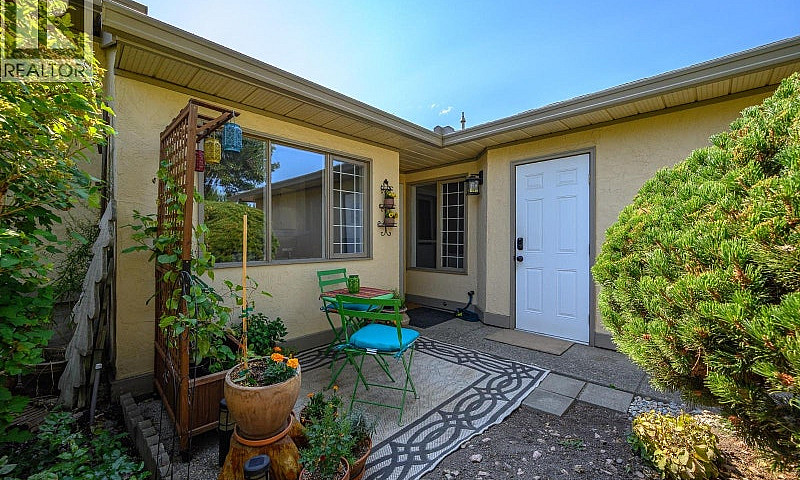 55+ Rancher Town Hom...