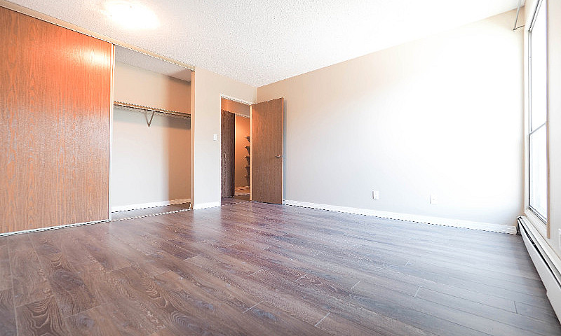 Spacious Renovated 2...