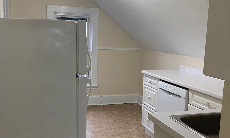 One Bedroom Apartmen...
