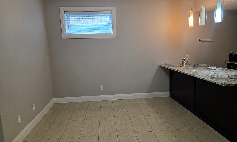 Spacious 2-Bedroom B...