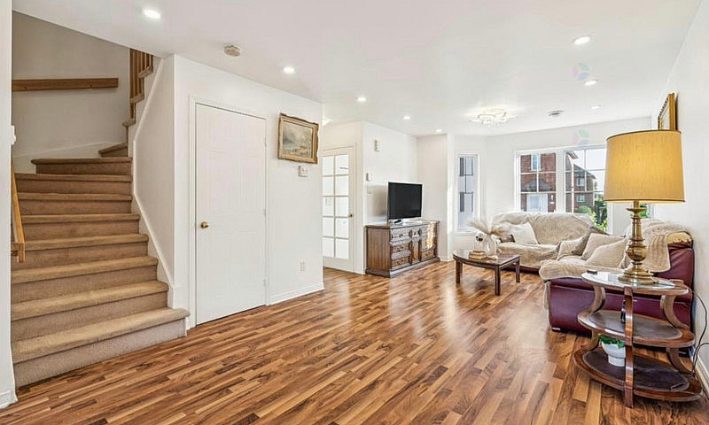 Beutiful 2 Story 3 B...