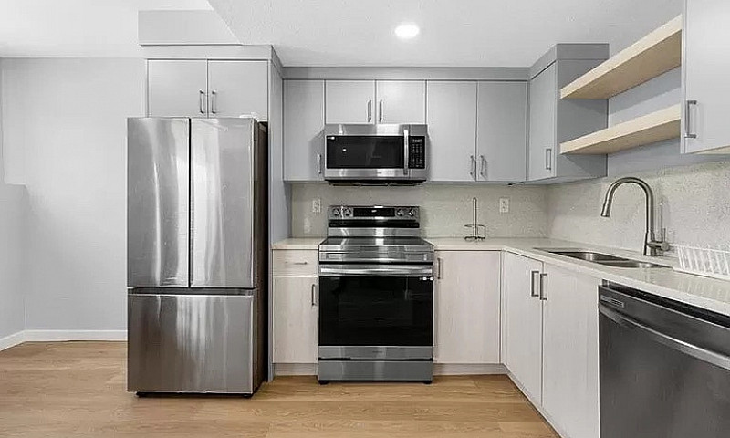3 Bed 1 Bath Unit Fo...