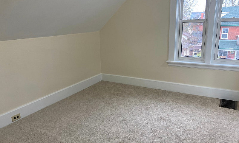 One Bedroom Apartmen...
