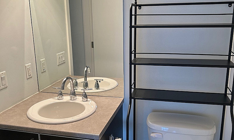 One Bedroom Apartmen...