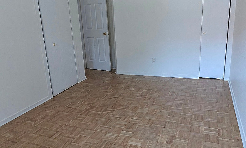 Rosemont, 27E Ave, 5...