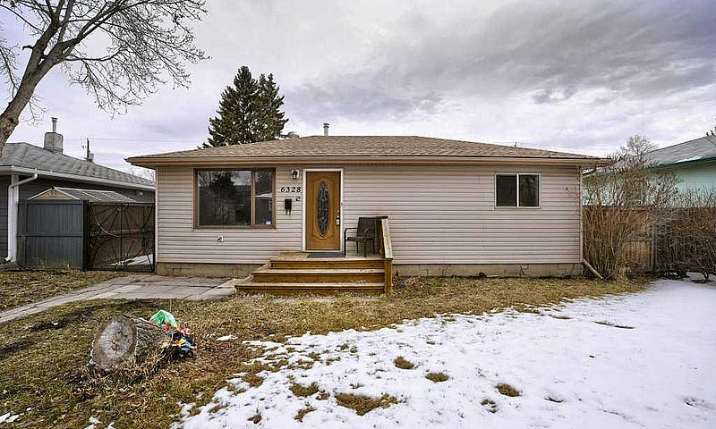 House For Sale – Mus...