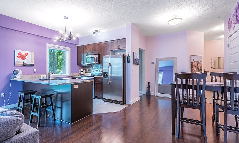 2 Bed / 2 Bath Condo...