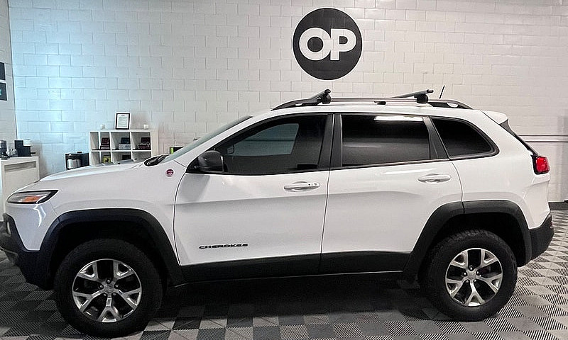 Jeep Cherokee Trailh...