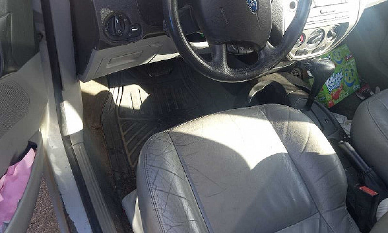 2007 Ford Focus Ses...