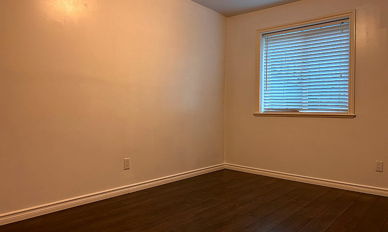 2-Bedroom Basement S...