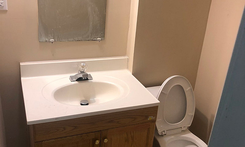 2 Bedroom Basement A...