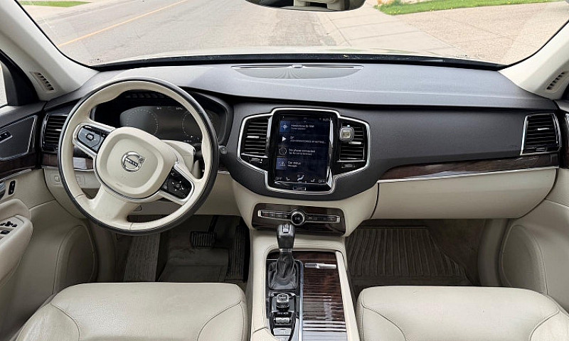 Selling Volvo Xc90 (...
