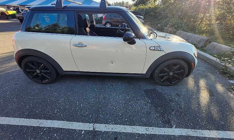 2009 Mini Cooper S...
