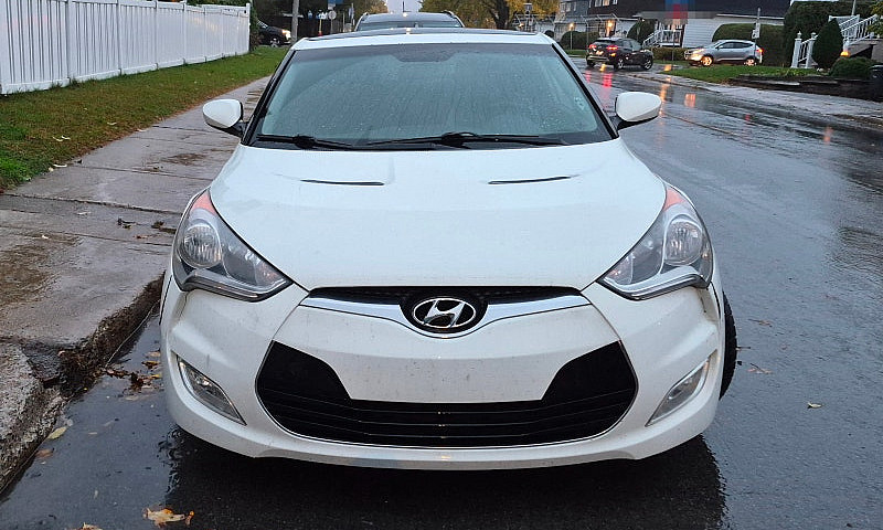 Hyundai Veloster 201...