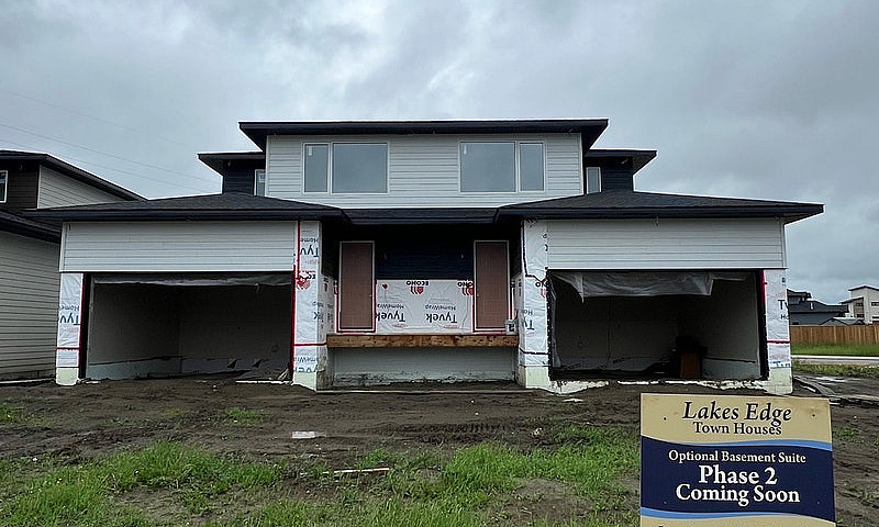 3 Bedroom Townhouse ...
